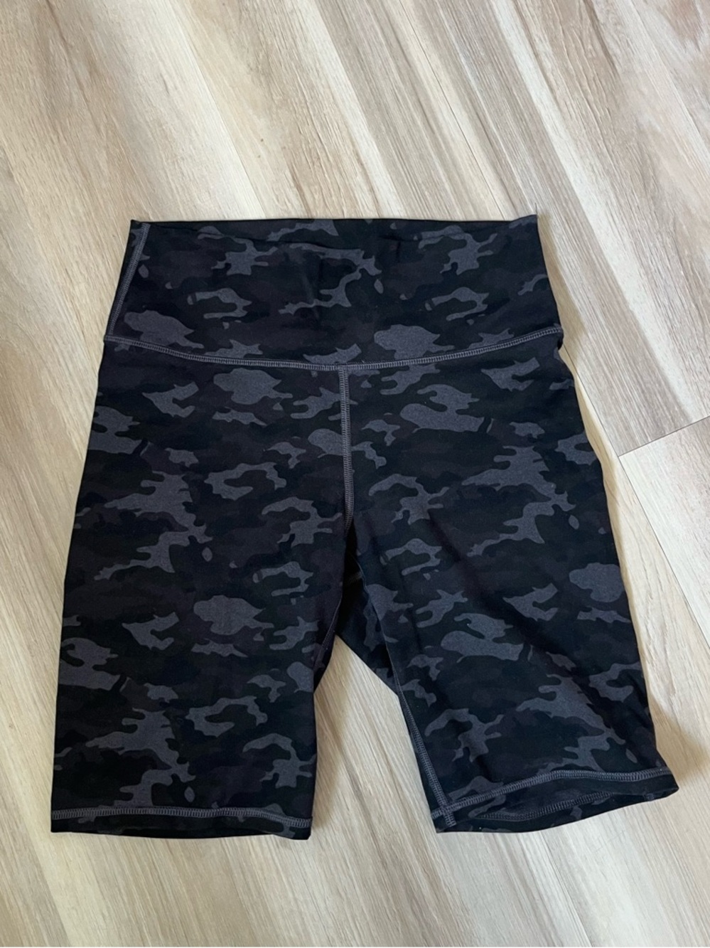 Fabletics Black Gray Camo High-Waist Bike Shorts